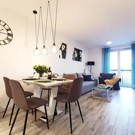 Apartament Nad Morzem Fabio Kolobrzeg Exterior photo